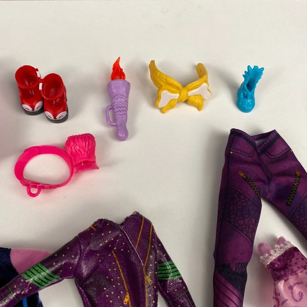 Disney Descendants Mal Monster High‎ Doll Clothes Accessories Lot Purple Pink